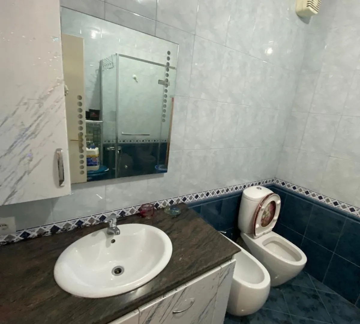 Itan Central 4 Room Apartment Tirana
