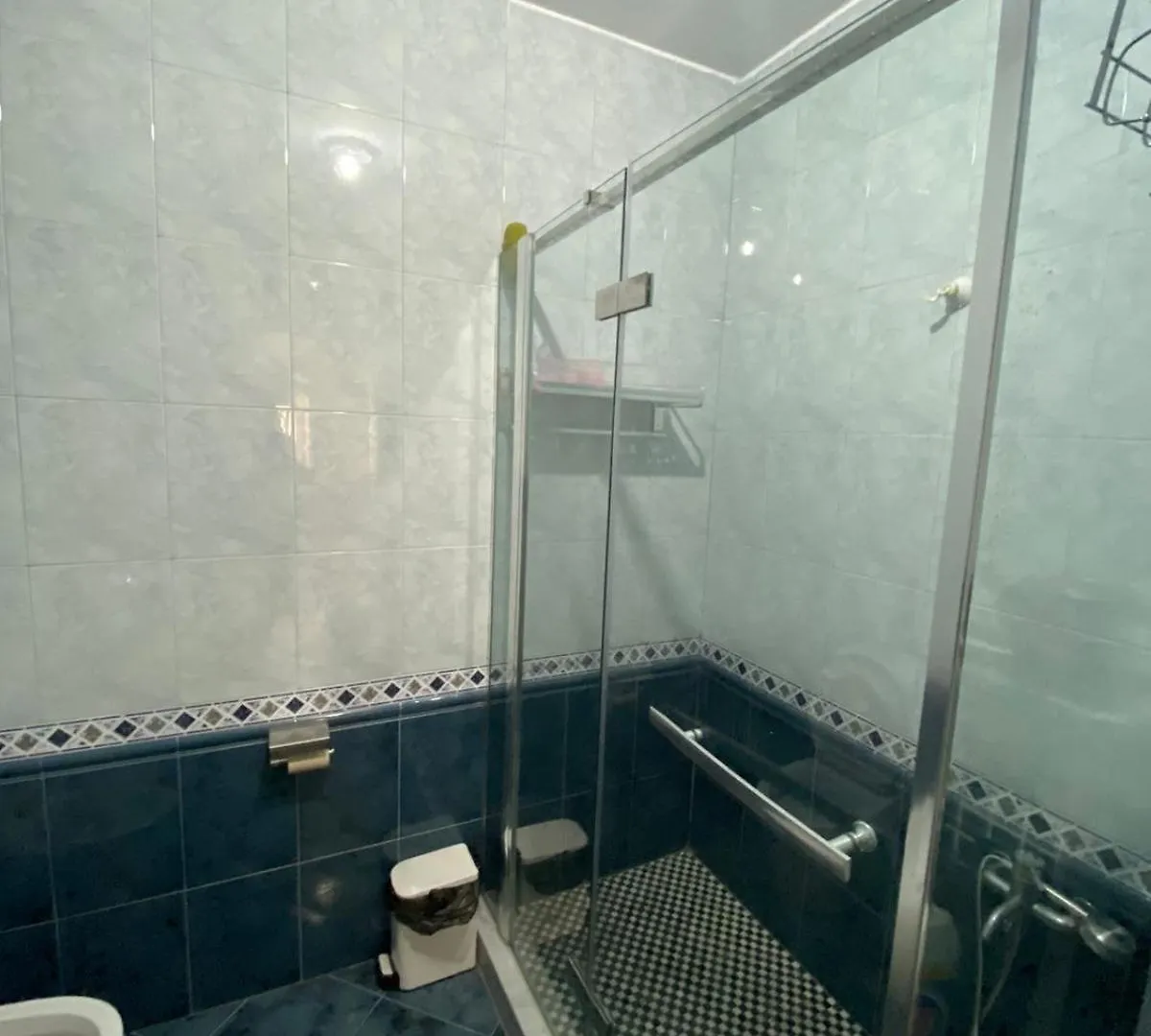 Itan Central 4 Room Apartment Tirana