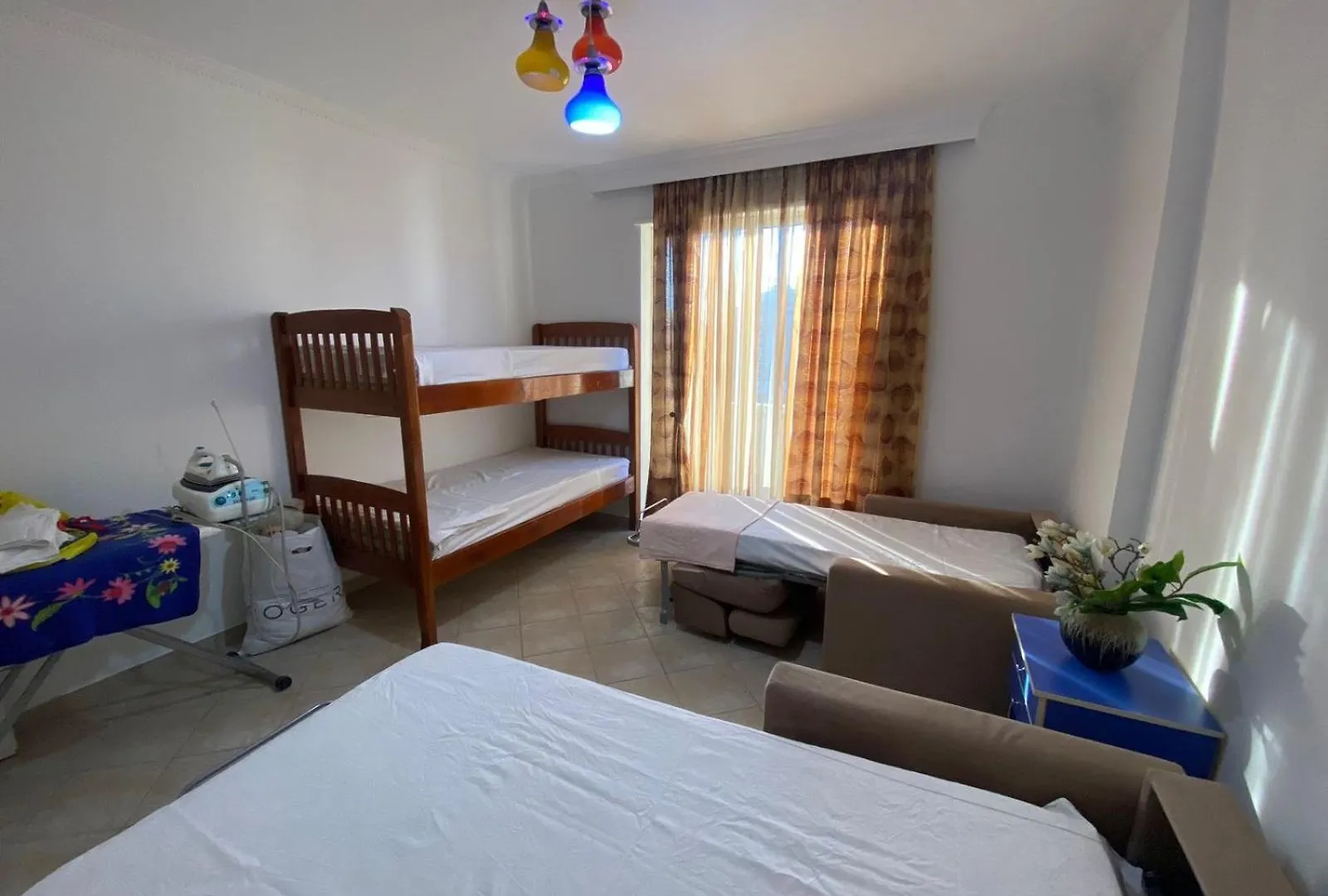 Itan Central 4 Room Apartment Tirana